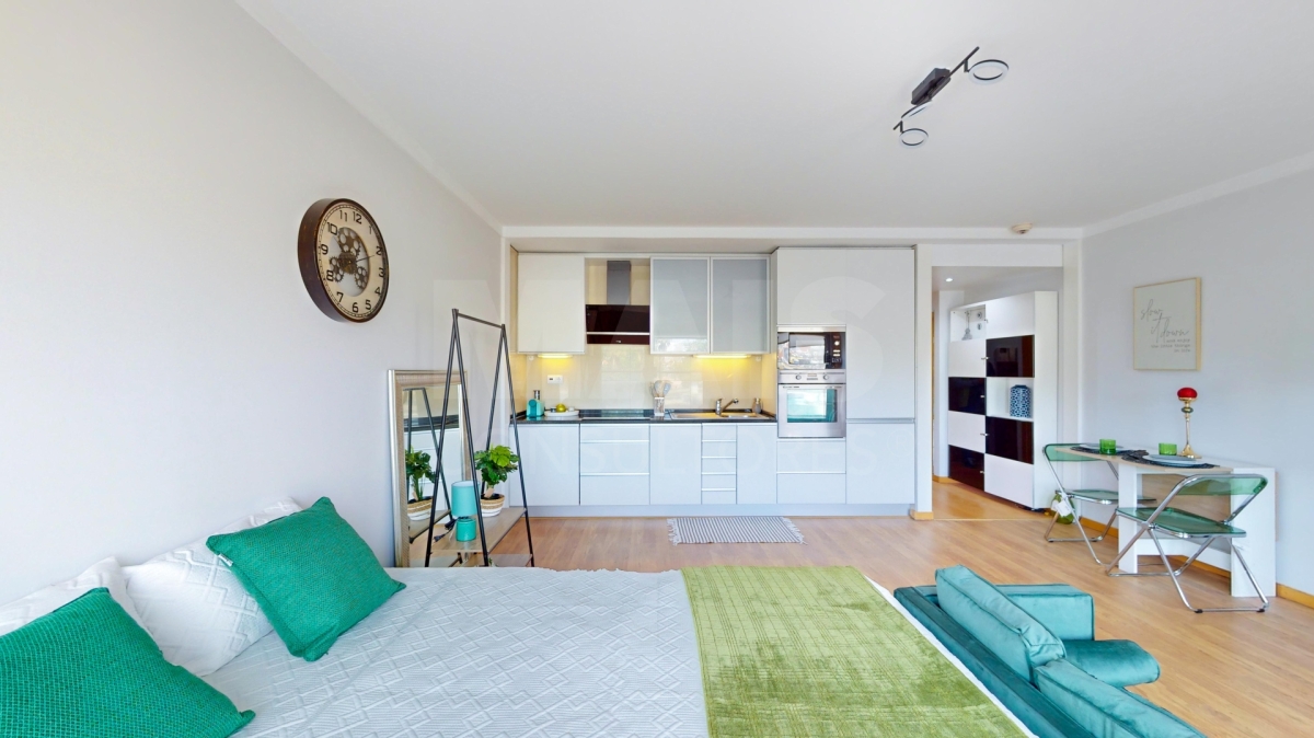 Apartment T0 - Panoramic Living